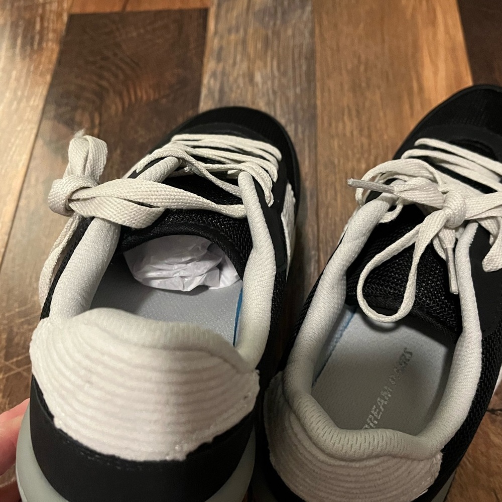 Wide Dream Pairs Black/White/Gray Sneakers - Picture 8 of 11